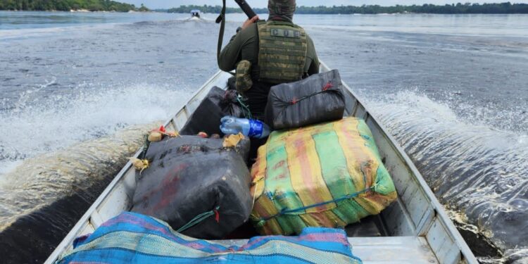 Polícias Militar e Federal apreendem cerca de 600 quilos de entorpecentes no Amazonas