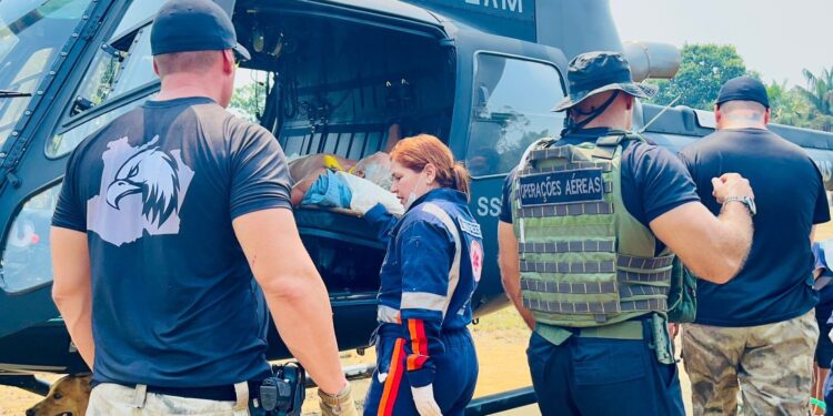 Secretaria de Segurança resgata idoso em comunidade isolada pela estiagem