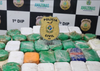 Trio é preso durante entrega de cocaína avaliada em R$ 750 mil, nas margens do rio Negro