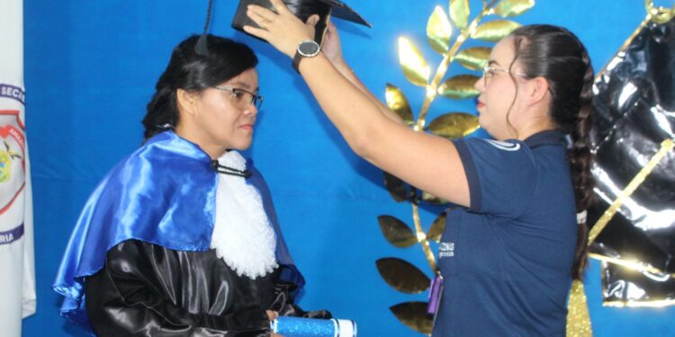 Seap forma primeira reeducanda do sistema no Ensino Superior