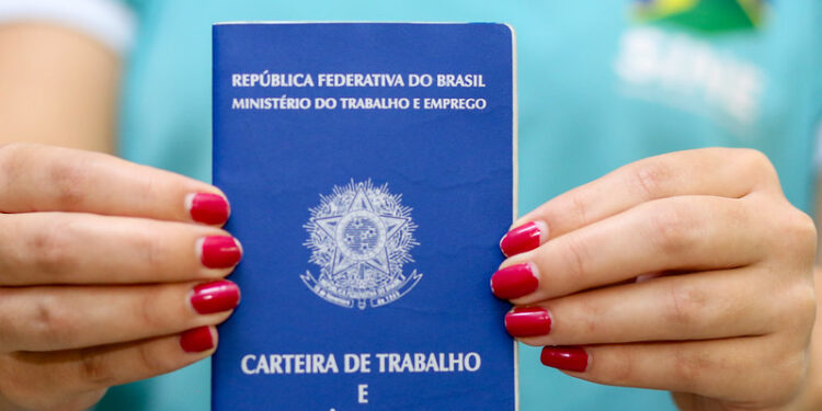 Sine Manaus oferta 243 vagas de emprego nesta terça-feira, 21/11