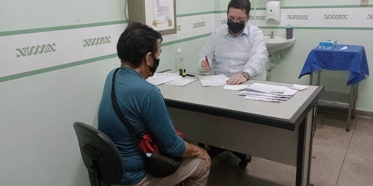 Novembro Azul: SES-AM destaca as principais causas do câncer de próstata e a importância de procurar um profissional