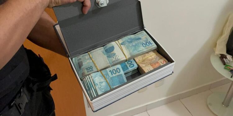 Em Manaus, PF combate grupo criminoso que deu golpe de quase R$ 5 milhões em benefícios de idoso