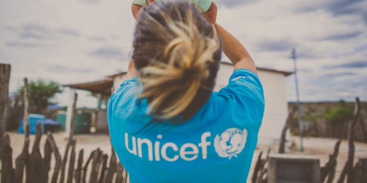 UNICEF e Instituto Amazônia Açu promovem Jornada da Dignidade Menstrual com adolescentes de Manaus, Belém e São Luís