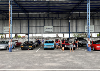 Em parceria com clube de carros, Detran Amazonas promove segunda edição de exposição de veículos antigos