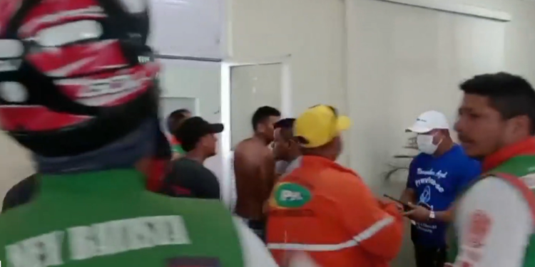 Criminosos invadem hospital e executam homem em Coari