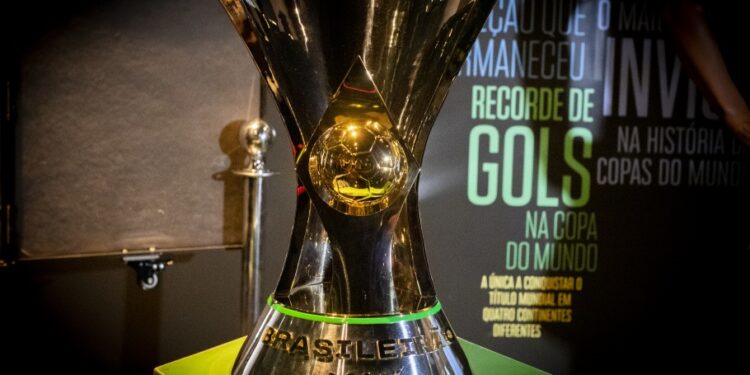 Brasileirão 2023 chega à última rodada com definição de campeão e rebaixado