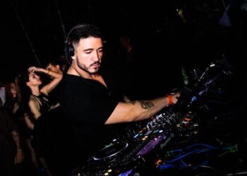 Cinco DJs locais e um nacional agitam a festa District Act III neste sábado em Manaus