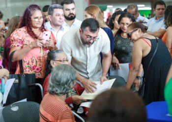 Com nova ação de regularização fundiária, governo Wilson Lima entrega 1,6 mil títulos definitivos somente em 2023