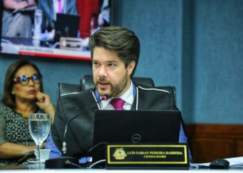 Conselheiro do TCE-AM suspende licitação de meio milhão da Prefeitura de Manaus por indícios de irregularidade