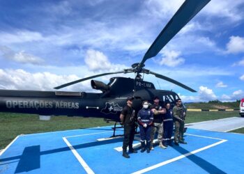 Idoso é resgatado por helicóptero em comunidade da zona rural de Manaus