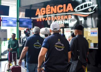 Procon-AM orienta consumidores sobre compras de pacotes de viagens e hospedagem no Réveillon 