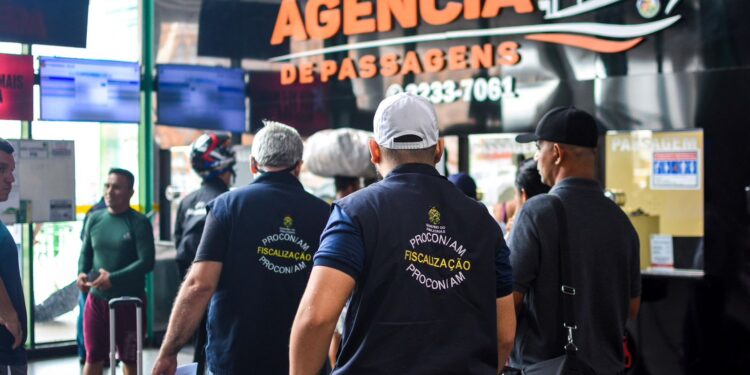 Procon-AM orienta consumidores sobre compras de pacotes de viagens e hospedagem no Réveillon 