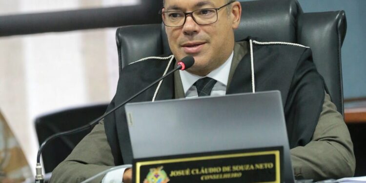 Conselheiro dá prazo para municípios justificarem falta de acessibilidade em portais