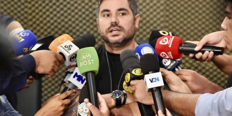 Polícia Civil prende homem investigado por aplicar mais de 200 golpes relacionados a falsos financiamentos em Manaus