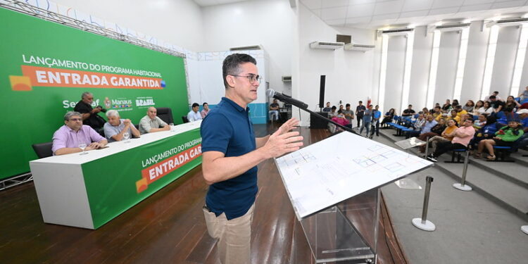 Prefeito lança programa “Entrada Garantida” para facilitar a compra da casa própria