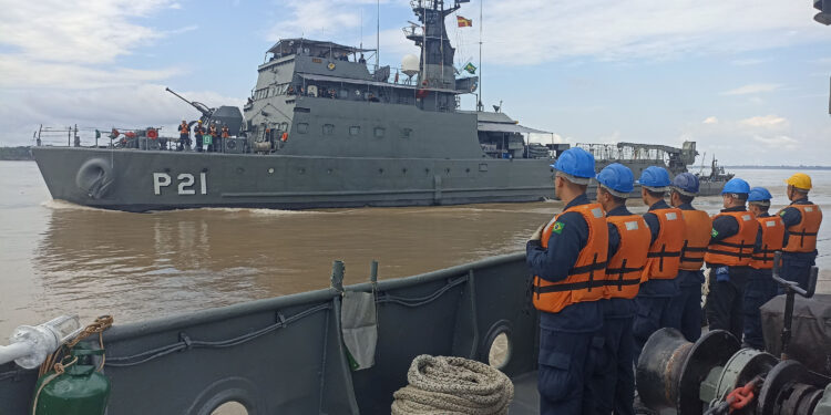 Comando do 9º Distrito Naval promove exposição no Shopping Ponta Negra em alusão à Semana do Marinheiro