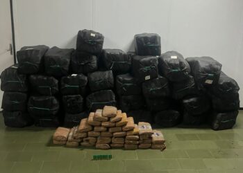 Exército apreende 750 kg de drogas e munições no rio Içá, no Amazonas
