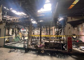 Prefeito antecipa reforma da feira municipal do Santo Antônio após incêndio