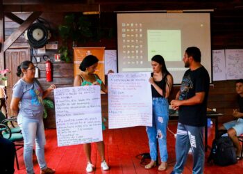130 jovens ribeirinhos e indígenas são formados no projeto ‘Repórteres da Floresta’