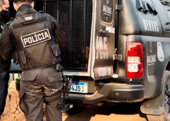 Polícia prende professor por estupro praticado contra duas alunas de 10 e 11 anos