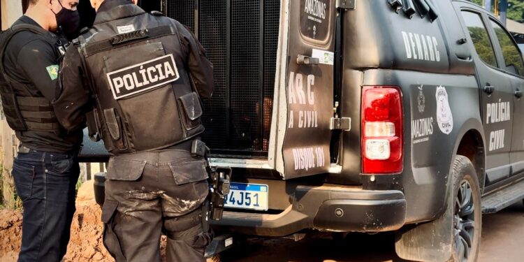 Polícia prende professor por estupro praticado contra duas alunas de 10 e 11 anos