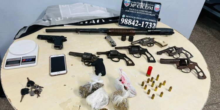 Polícia Militar do Amazonas (PMAM) prende dois integrantes de uma organização criminosa na zona leste de Manaus