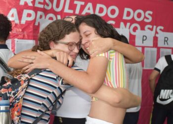 Matrícula dos aprovados no Vestibular e SIS da UEA é realizada de hoje até a quinta-feira