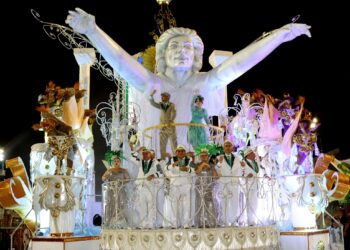 Aparecida é tricampeã do Grupo Especial do Carnaval de Manaus