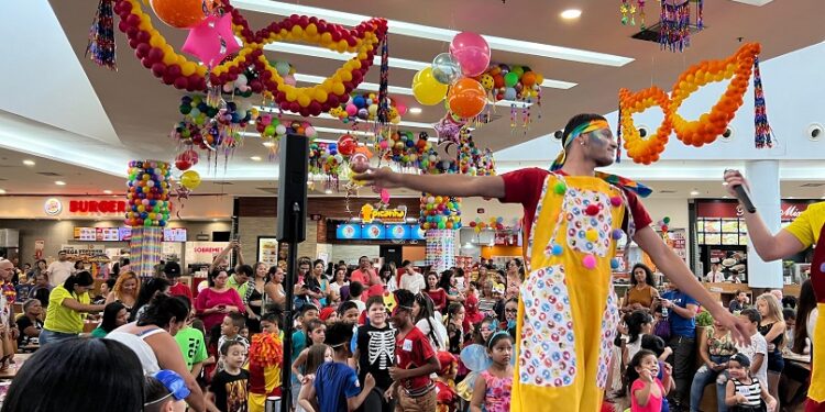 Carnaval no Suma promove bailinho infantil, concurso de fantasia, oficina de máscaras e muita música