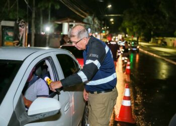 542 motoristas são autuados na Operação Lei Seca em Manaus