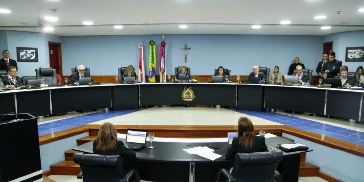 TCE-AM determina que ex-presidente da Câmara de Humaitá devolva R$ 63,6 mil aos cofres públicos