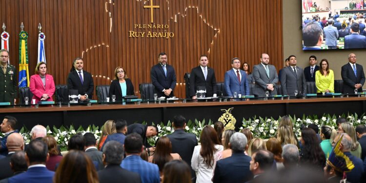 Presidente e corregedor do TCE-AM participam de abertura dos trabalhos legislativos na ALE-AM