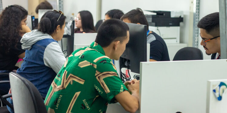 Sine Amazonas divulga 135 vagas de emprego para esta sexta-Feira