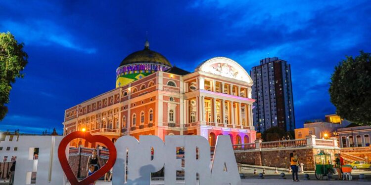 Chega a Manaus, no carnaval, a ‘Ópera do Malandro’, clássico de Chico Buarque