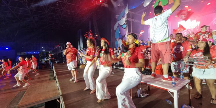 Carnaboi Manaus: Boi Garantido chega ao Carnaboi 2024 exaltando a cultura amazônica com força total