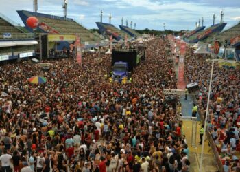 Galo de Manaus 2024: Saiba quais são os itens proibidos no Sambódromo na terça-feira