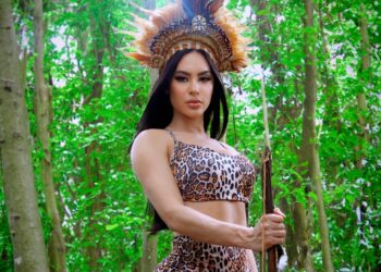 Torcida da amazonense Isabelle Nogueira se reúne para acompanhar o Big Brother Brasil desta terça-feira