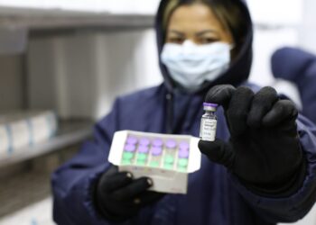 Vacinas contra dengue são distribuídas aos primeiros municípios do Amazonas