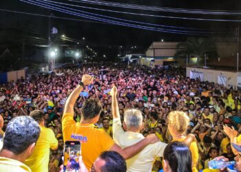 Multidão prestigia pré-candidatura de Mateus Assayag à Prefeitura de Parintins