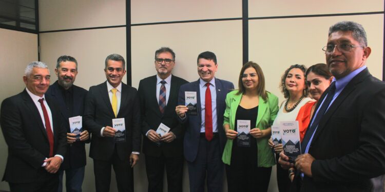 Comitê de Combate à Corrupção fortalece parceria com o Ministério Público Eleitoral