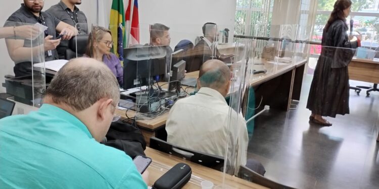 Homem acusado de matar filho de um ano e três meses em 2009 é condenado a mais de 29 anos de prisão