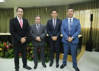 Secretário de Inteligência do TCE-AM prestigia solenidade alusiva aos 80 anos da Polícia Federal