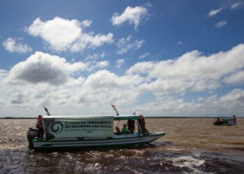 ‘Romaria das Águas’ marca Dia Mundial da Água em Manaus