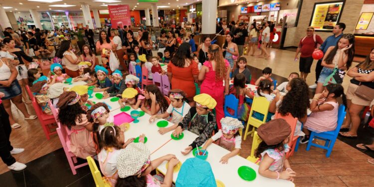 Sábado de brincadeiras, caça aos doces e oficina de cupcakes no Sumaúma Park Shopping 
