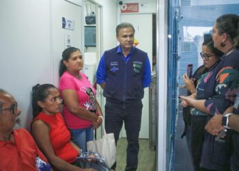 Anoar Samad pede demissão do cargo de secretário da Saúde