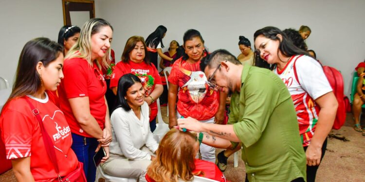 Boi Garantido promove ação de beleza em Parintins