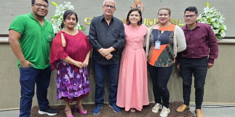 Câmara de Manaus concede Prêmio Mulher Cidadã para personalidades femininas de destaque