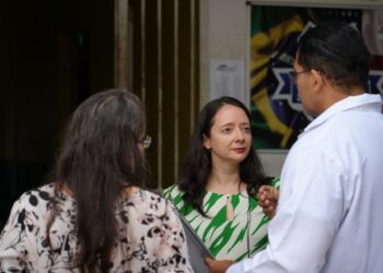 ‘Ensina-me a Sonhar’: Defensoria promove bate-papo sobre arte e audiovisual em Centro Socioeducativo de Manaus com o ator Adanilo