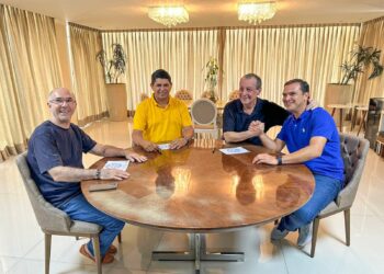 Pré-candidato a prefeito de Parintins oficializa filiação ao PSD